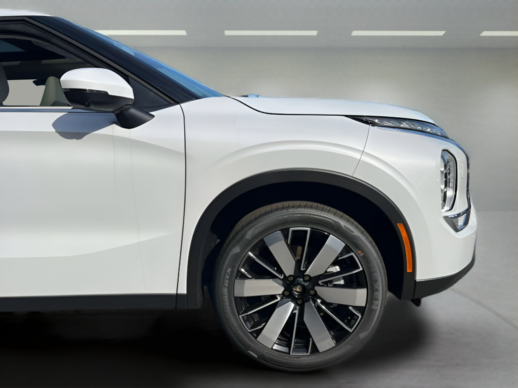 New 2026 Mitsubishi Outlander SUV