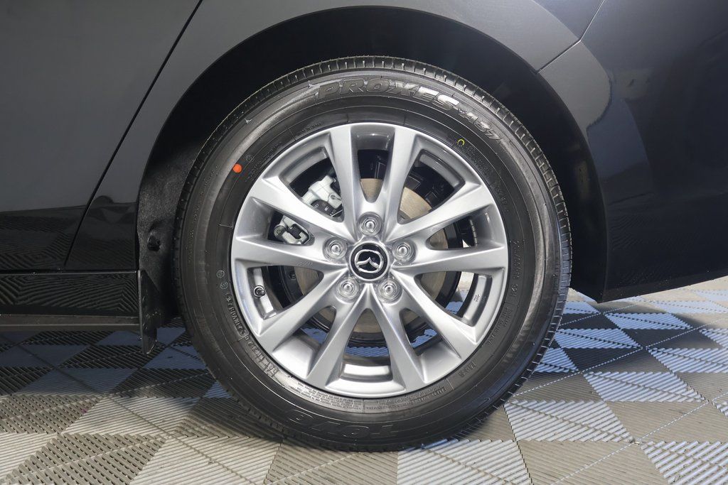 2025 Mazda Mazda3 S 10