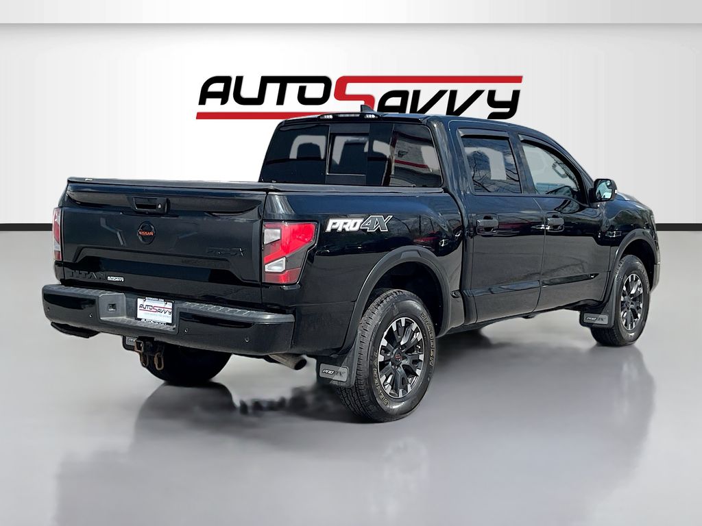 Used 2022 Super Black Nissan PRO-4X image 7