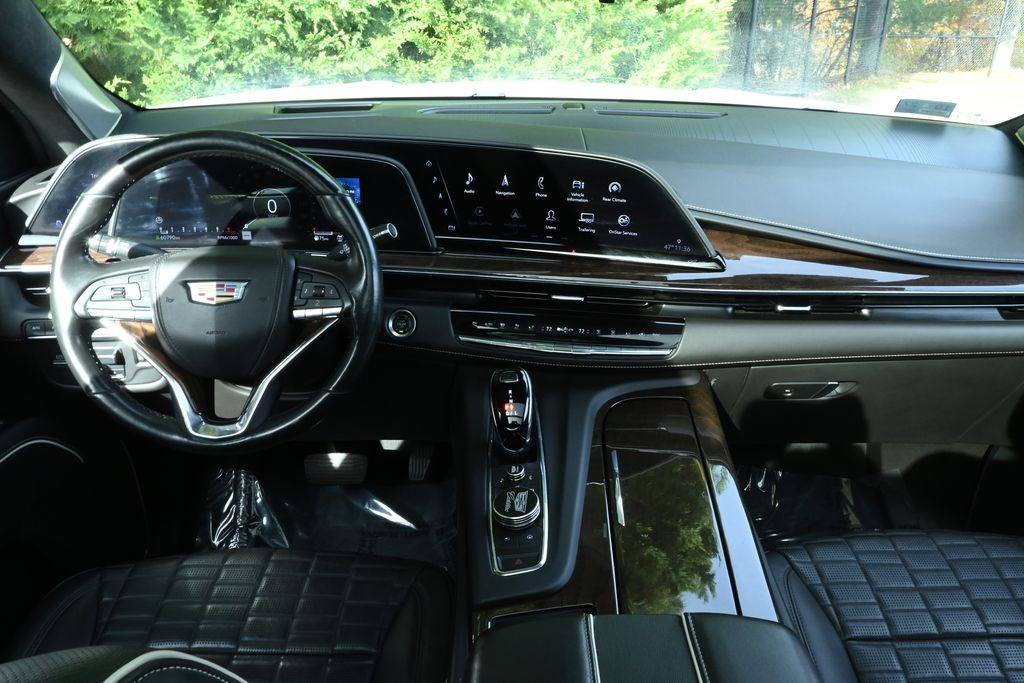 Thumbnail: 2021 Cadillac Escalade - 17