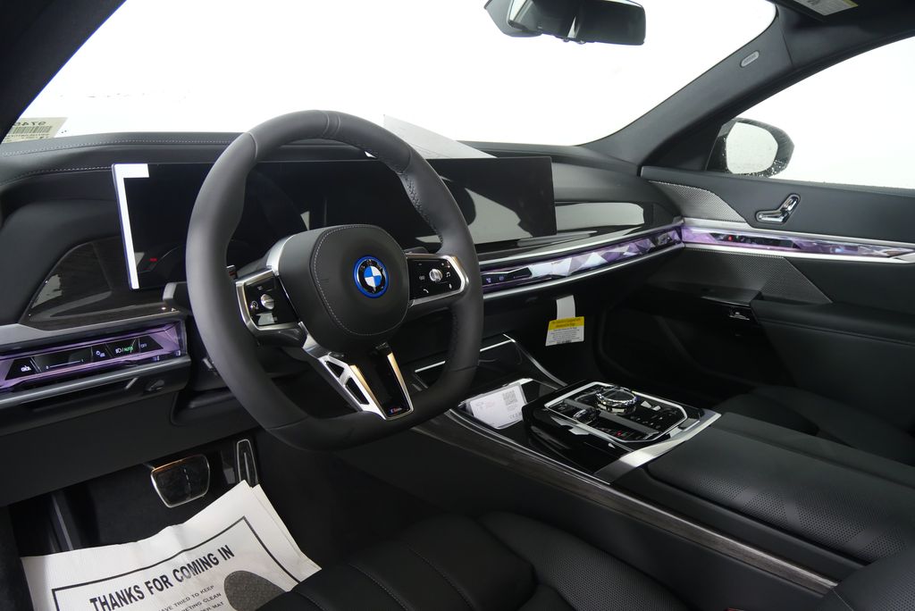 Thumbnail: 2026 BMW i7 - 13