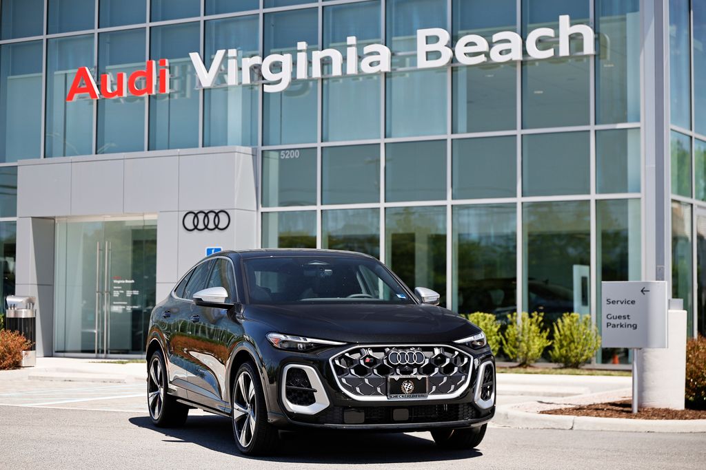 Mythos Black Metallic 2026 Audi SQ5 Sportback Sedan All-Wheel Drive 7-Speed Automatic