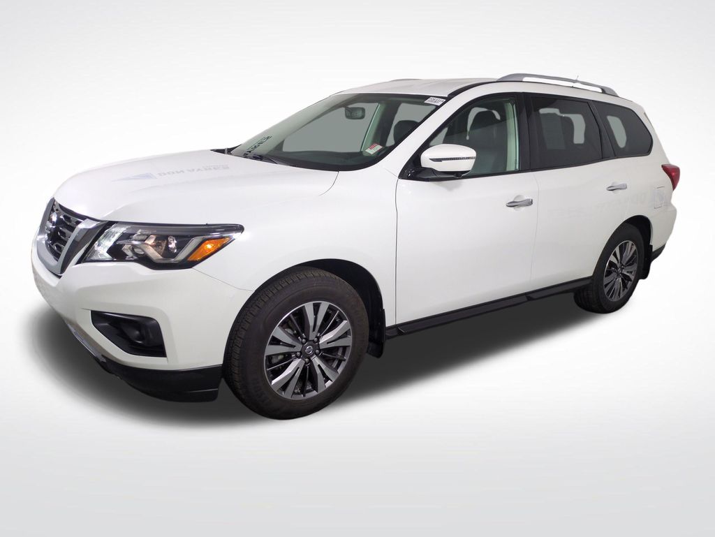 2017 Nissan Pathfinder SL 4WD