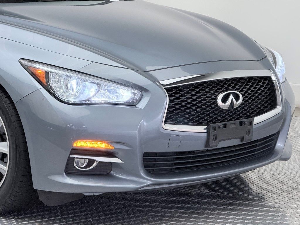 Thumbnail: 2016 INFINITI Q50 - 2