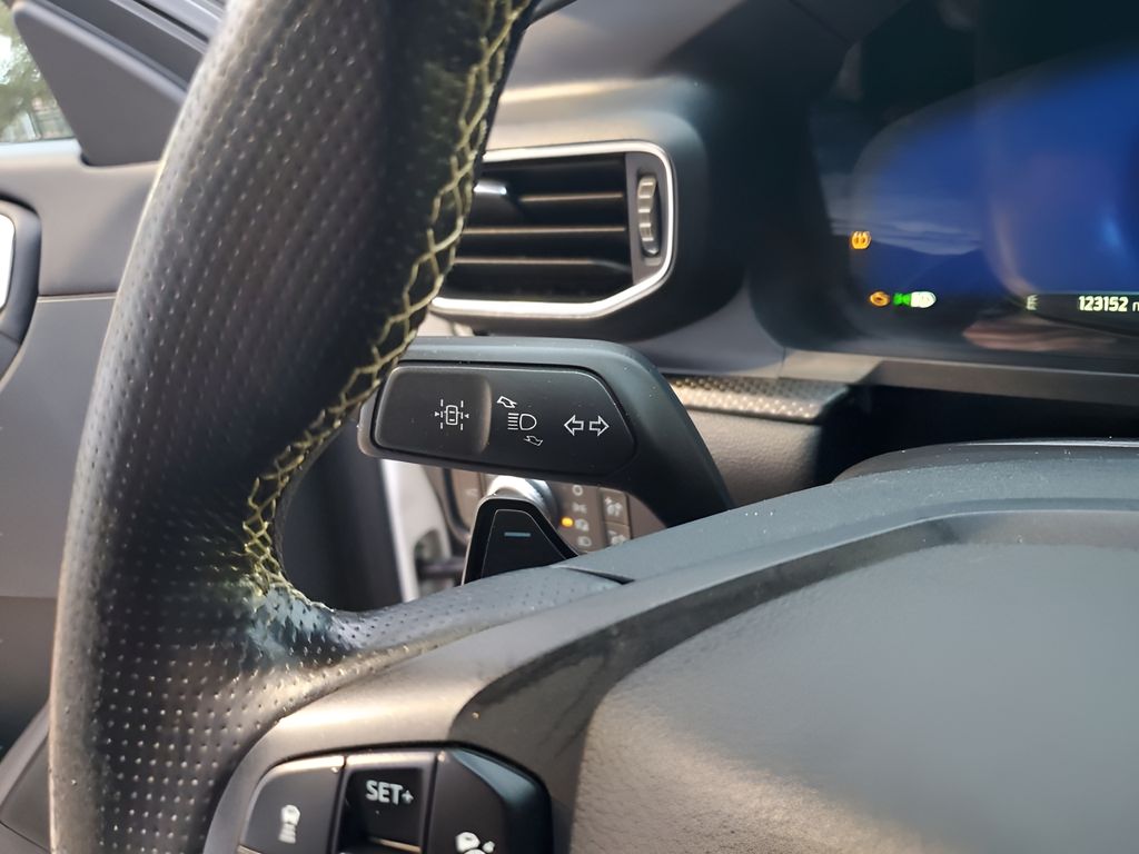 Used Car 2020 Ford Explorer  St For Sale Under $25,000 In Austin, Texas