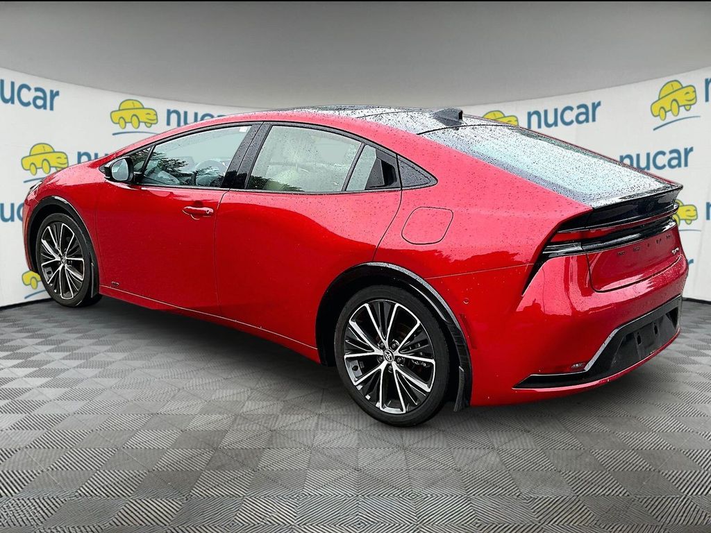 2024 Toyota Prius — photo 5
