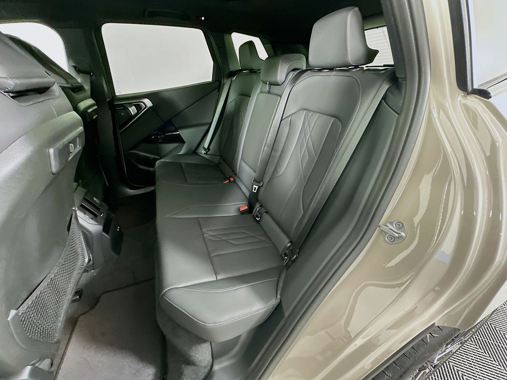 Thumbnail: 2026 BMW X3 - 17