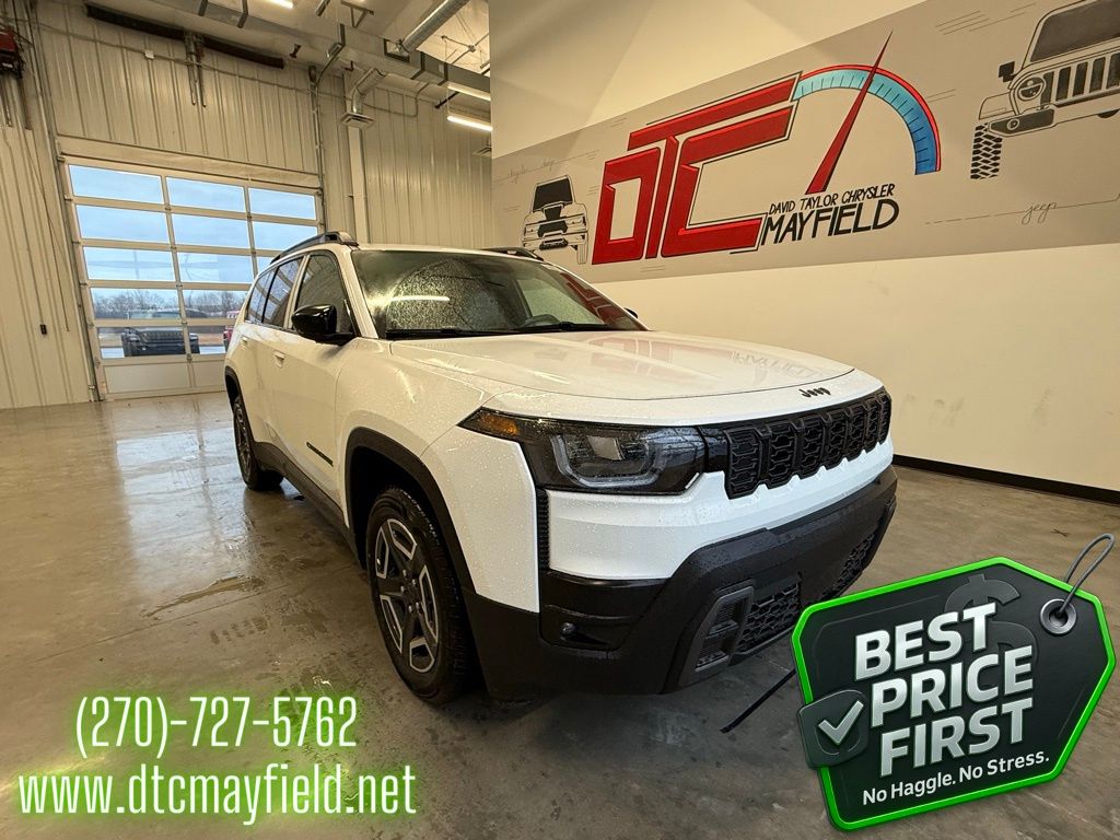 2026 Jeep Cherokee Laredo 4WD