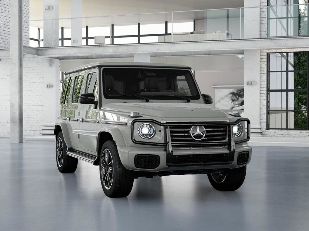 2025 Mercedes-Benz G-Class G 550 9