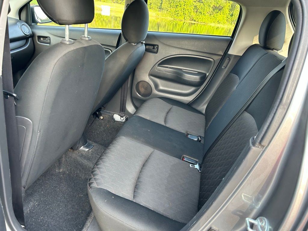2021 Mitsubishi Mirage LE 13