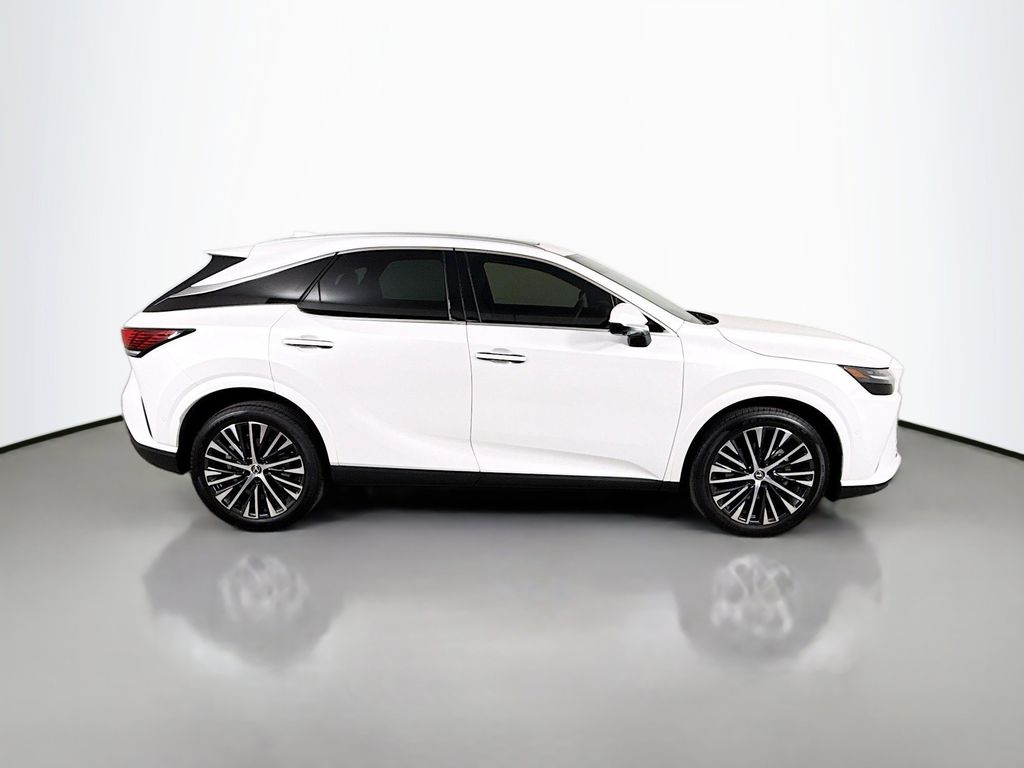 Thumbnail: 2024 Lexus RX - 4