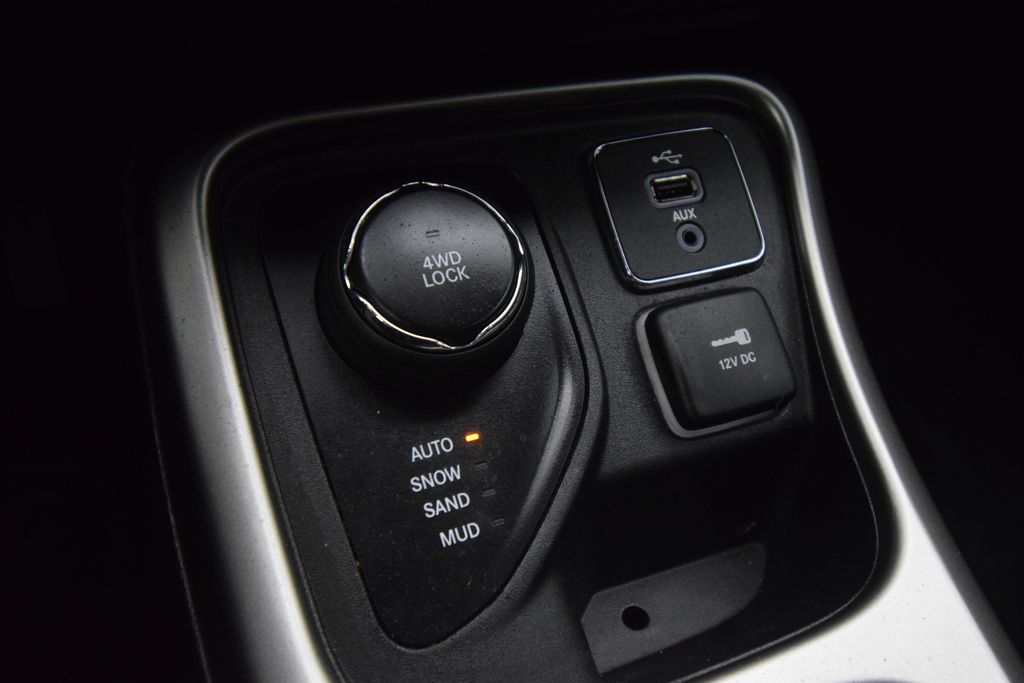 used 2018 Jeep Compass car, priced at $12,800
