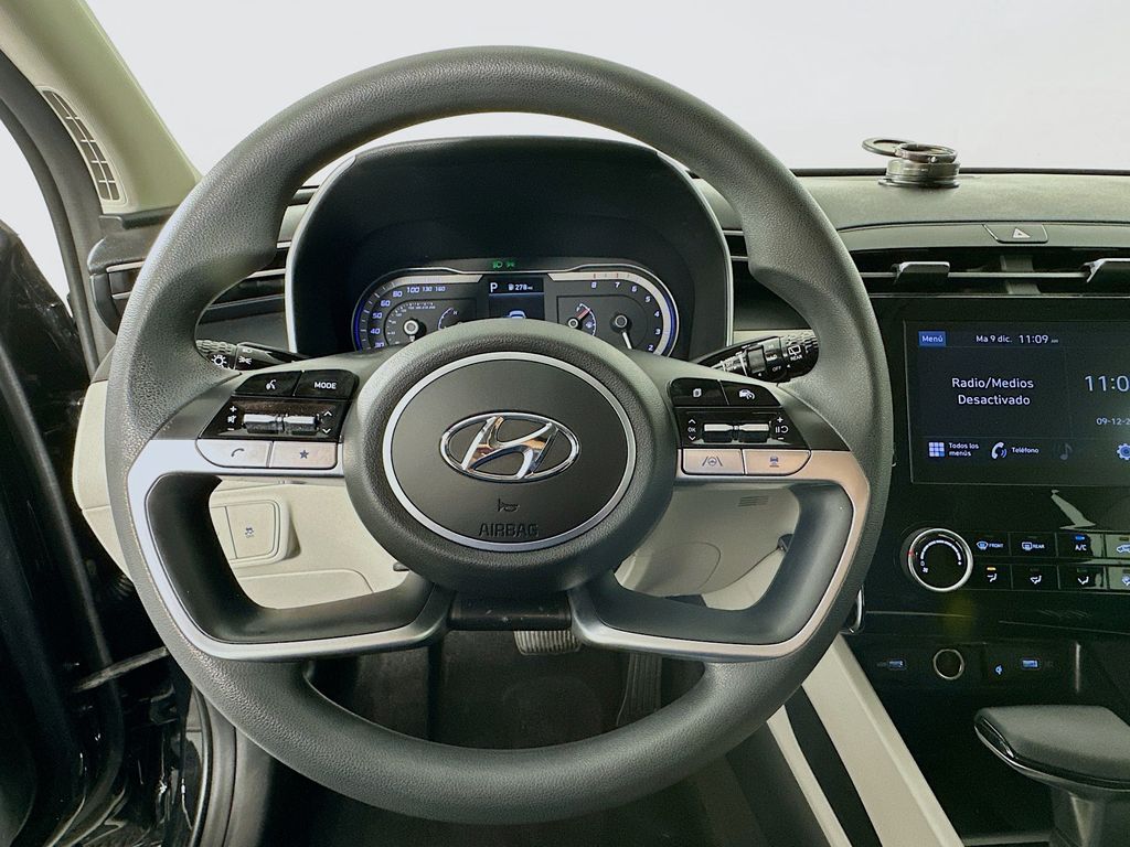 Thumbnail: 2023 Hyundai Tucson - 11