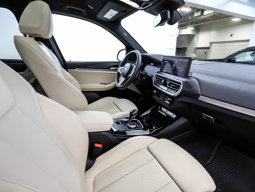Thumbnail: 2024 BMW X3 - 30