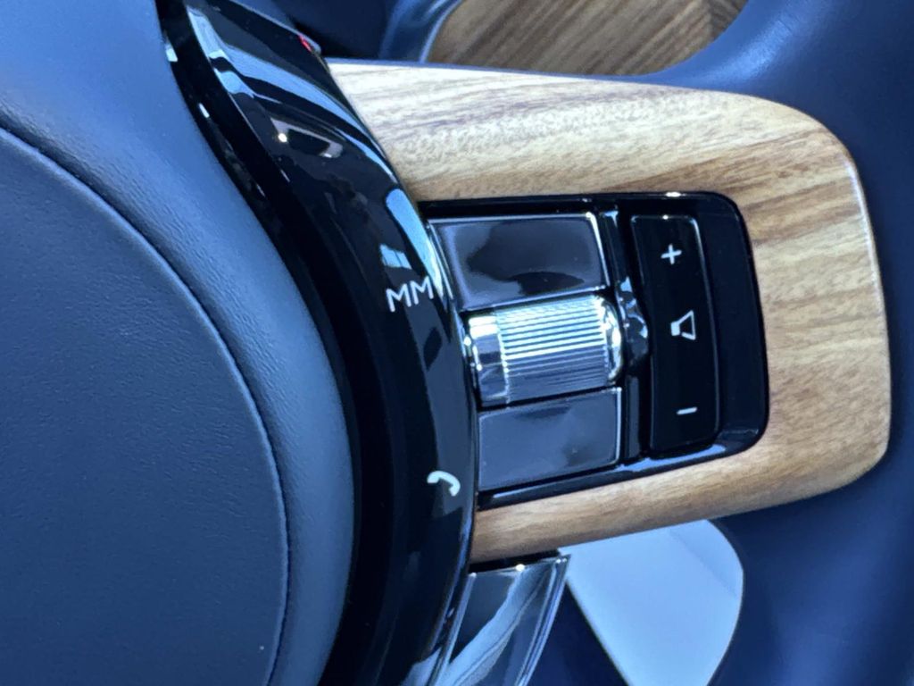 Used 2021 Blue Rolls-Royce Base image 28