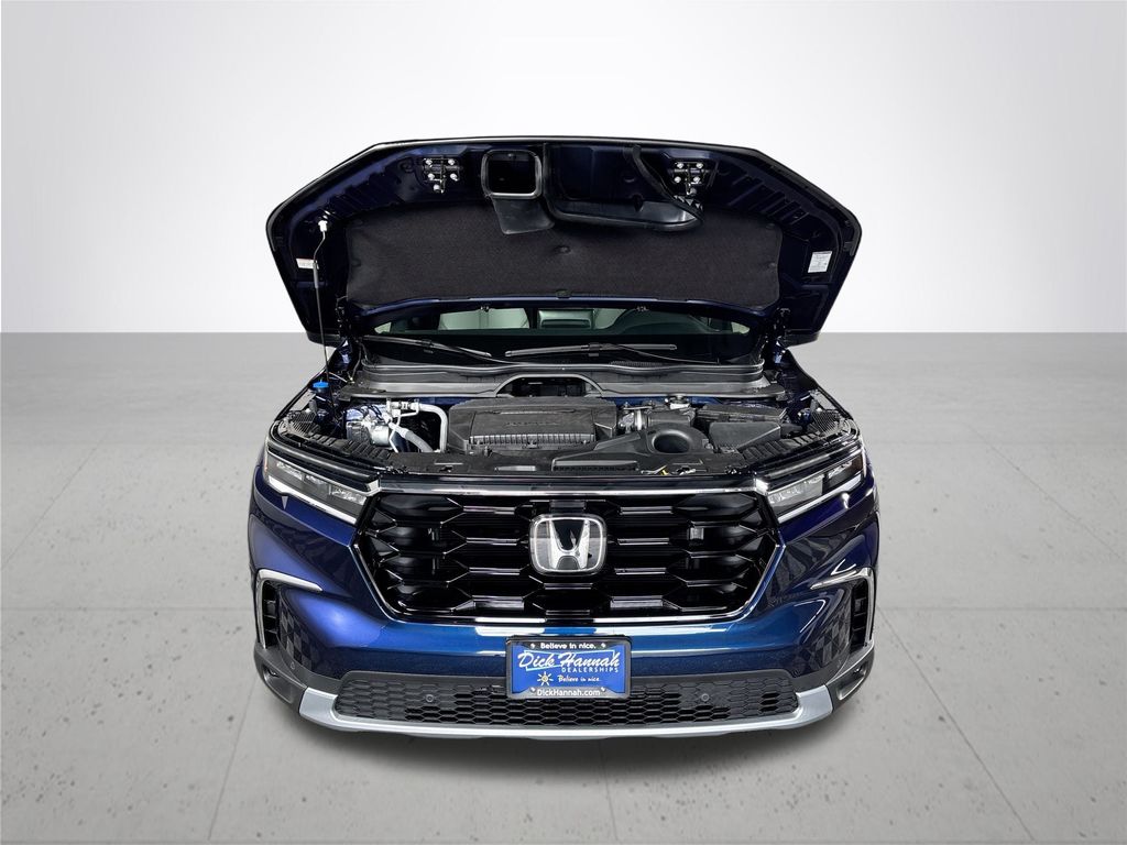 2025 Honda Pilot Touring