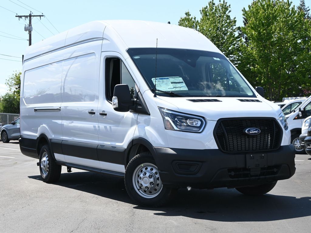 2025 Ford Transit 250