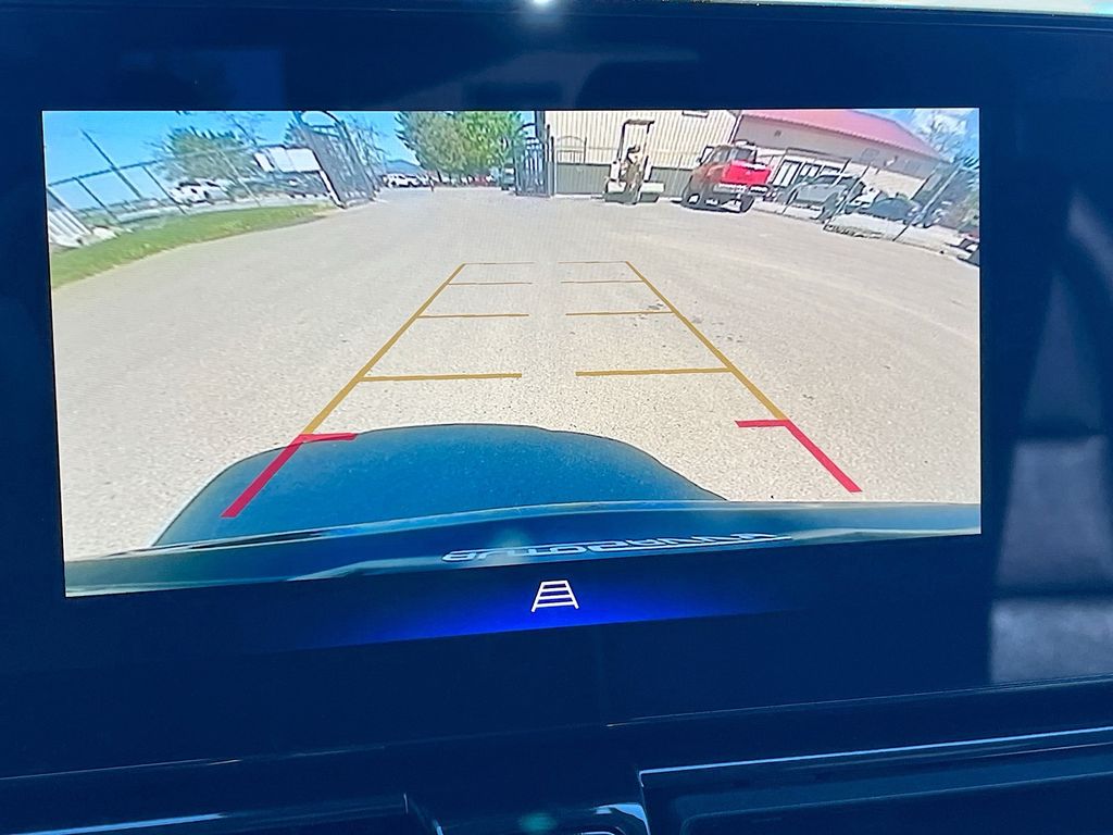 Used 2025 Blue Chevrolet ACTIV image 13
