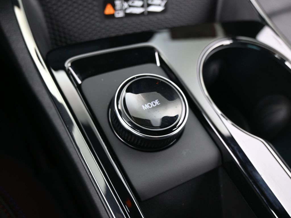 New 2026 Mosaic Black Metallic Chevrolet RS image 23