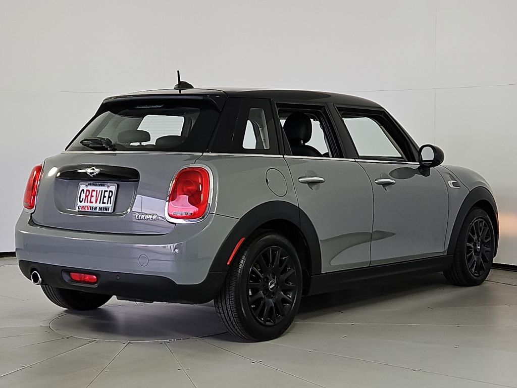 Thumbnail: 2017 MINI Cooper - 7