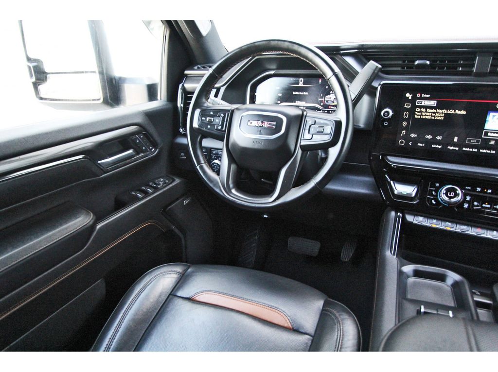 2024 GMC Sierra 2500HD AT4 - 7