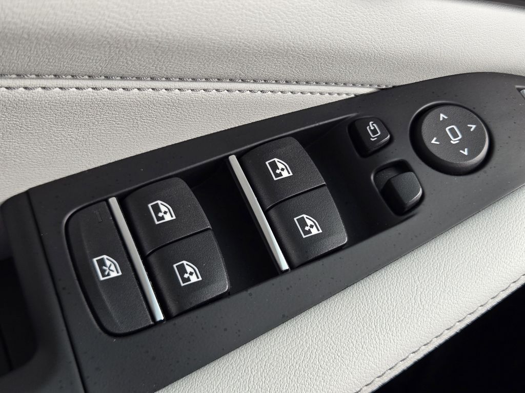 2025 BMW X5 sDrive40i White at Joe Myers Mazda Kia