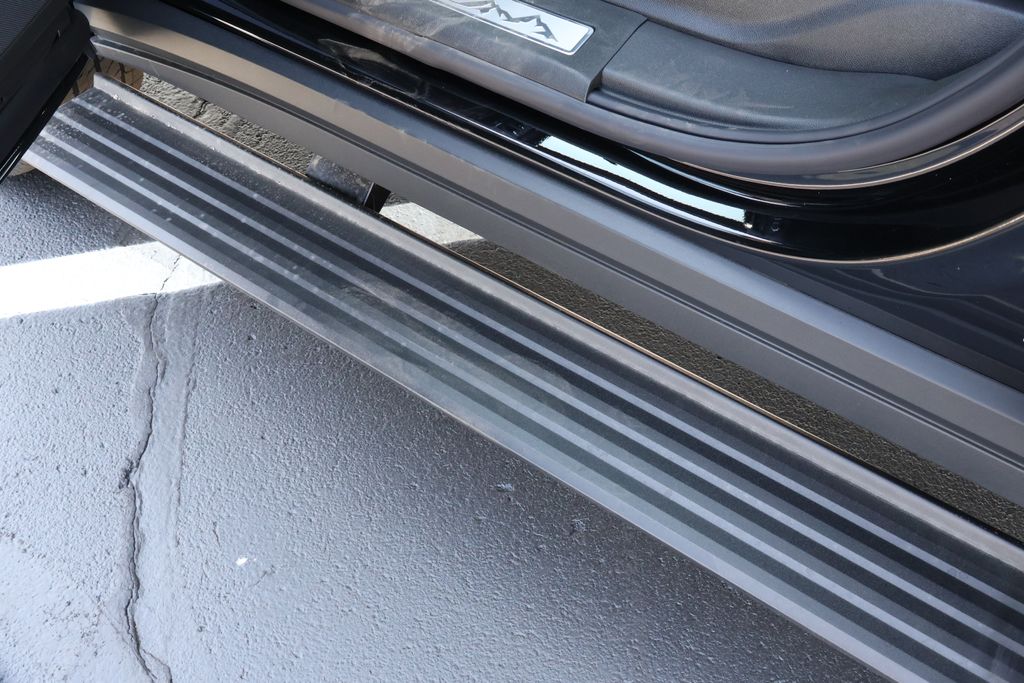 Thumbnail: 2025 Chevrolet Suburban - 13