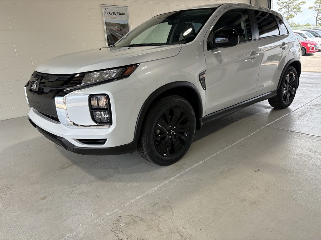 2026 Mitsubishi Outlander Sport 2.0 LE AWC CVT's photo