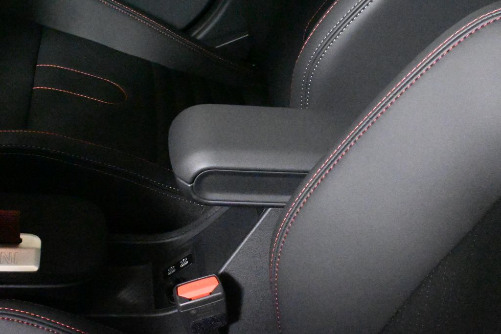 Thumbnail: 2026 MINI Cooper - 25