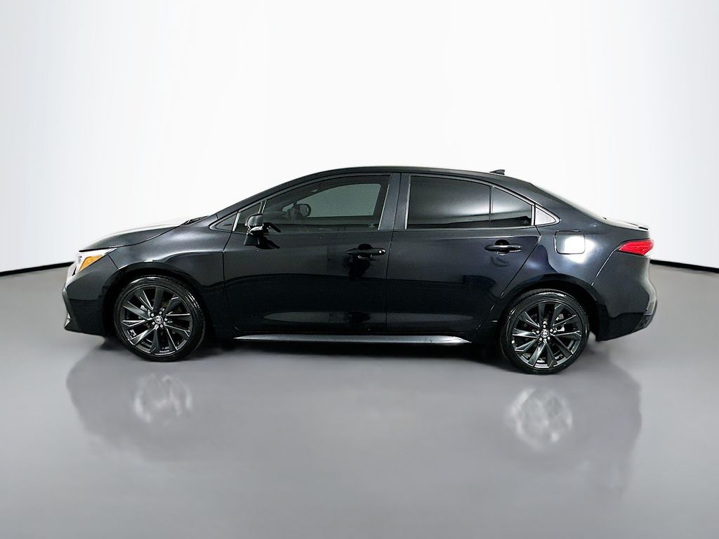 Thumbnail: 2023 Toyota Corolla - 8
