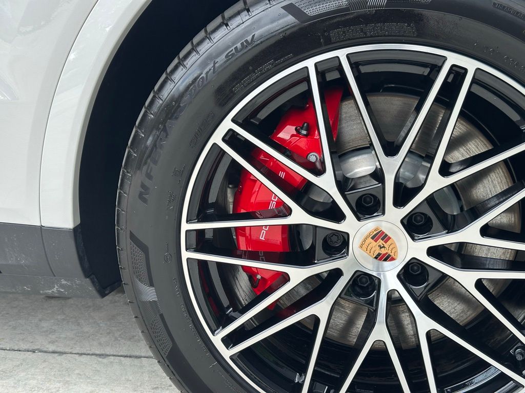 Thumbnail: 2026 Porsche  - 16