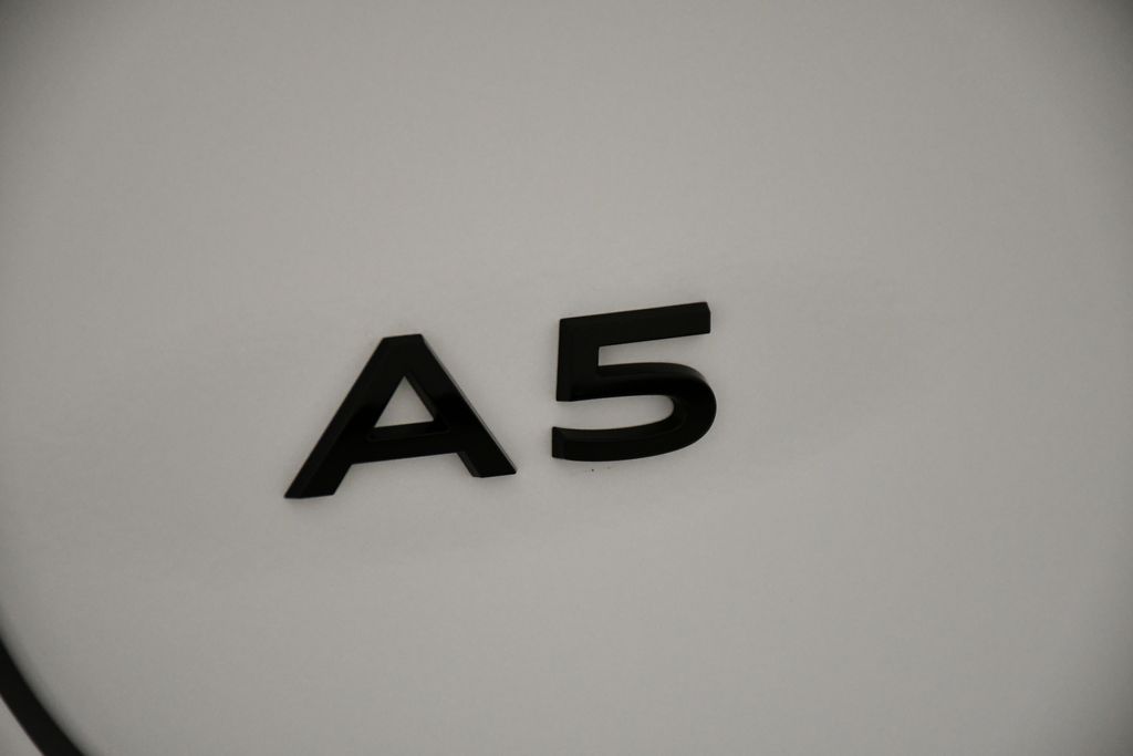 Thumbnail: 2025 Audi A5 - 9