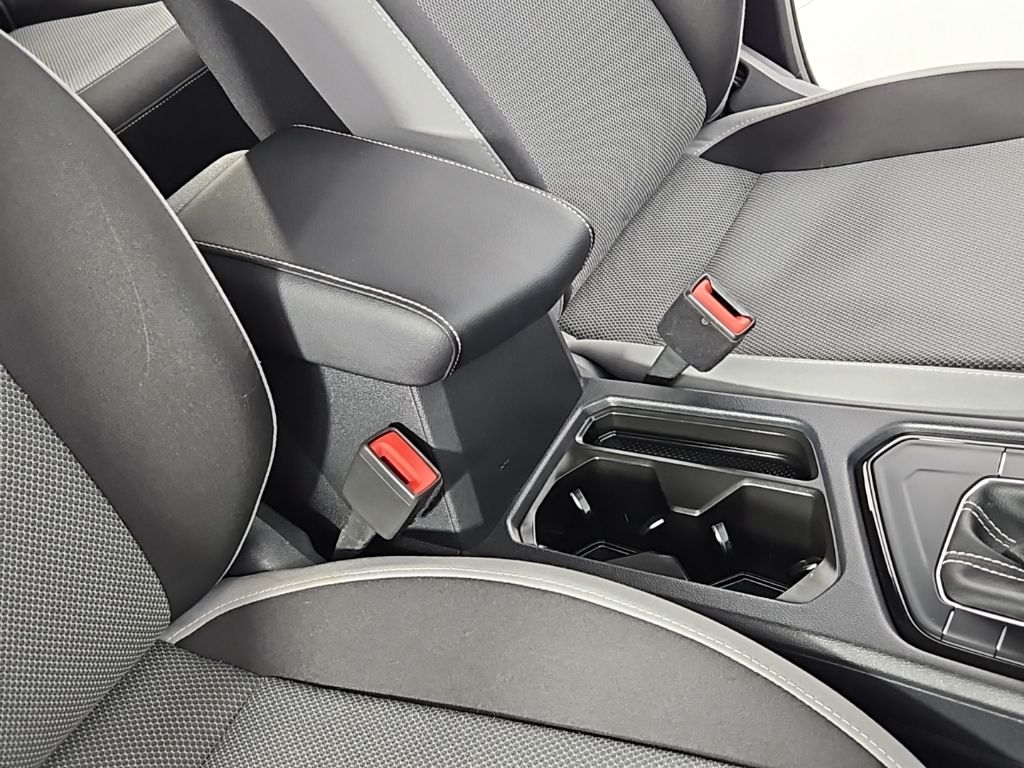 Thumbnail: 2023 Volkswagen Taos - 16