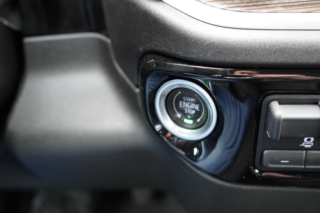 used 2022 Chevrolet Silverado 1500 car, priced at $35,473