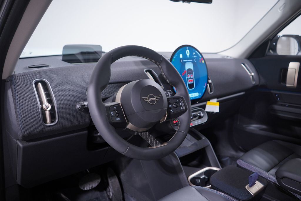 Thumbnail: 2025 MINI Cooper Countryman - 6