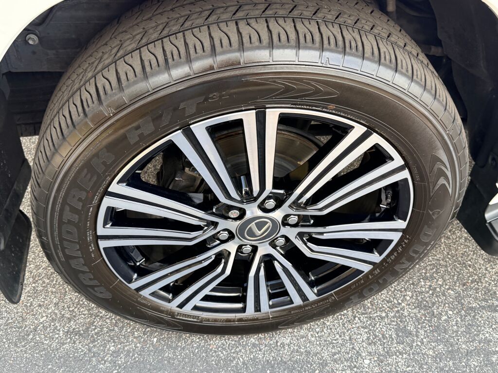 Thumbnail: 2025 Lexus LX - 12