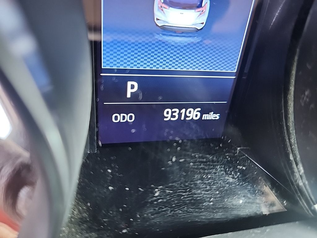 Thumbnail: 2020 Toyota C-HR - 8