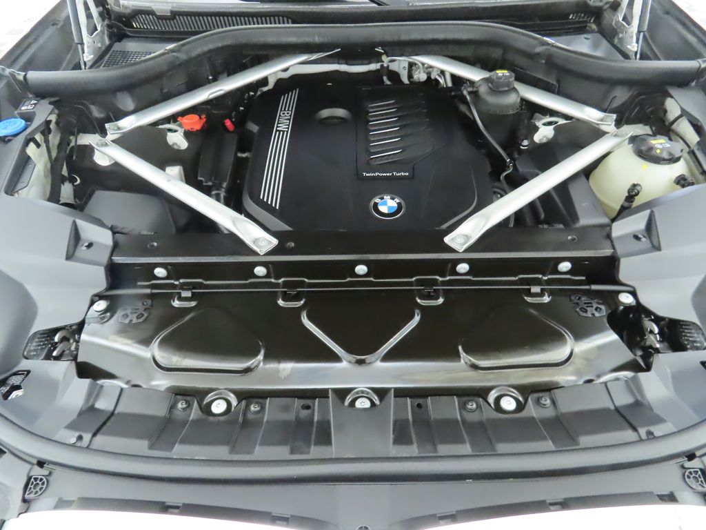 Thumbnail: 2020 BMW X7 - 30