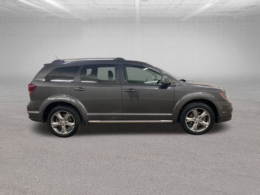 2017 Dodge Journey Crossroad photo