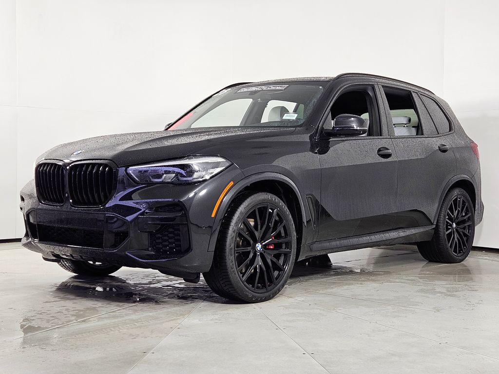 Thumbnail: 2023 BMW X5 - 2