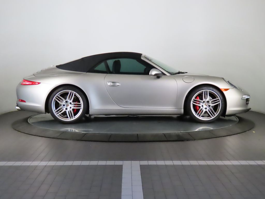 Thumbnail: 2012 Porsche 911 - 8