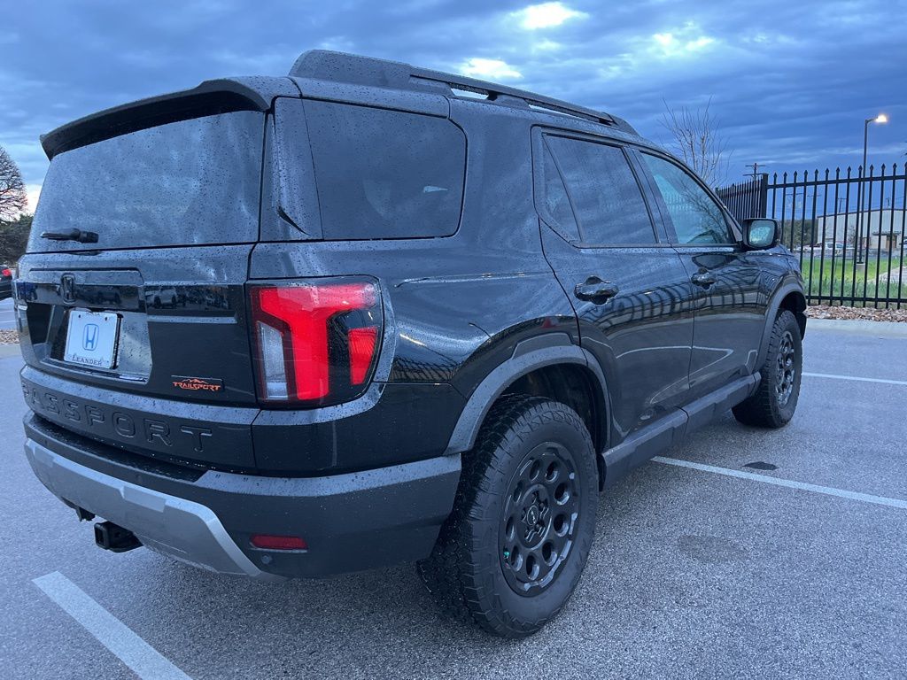 Thumbnail: 2026 Honda Passport - 4