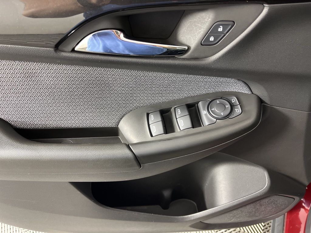 Thumbnail: 2025 Chevrolet TrailBlazer - 24