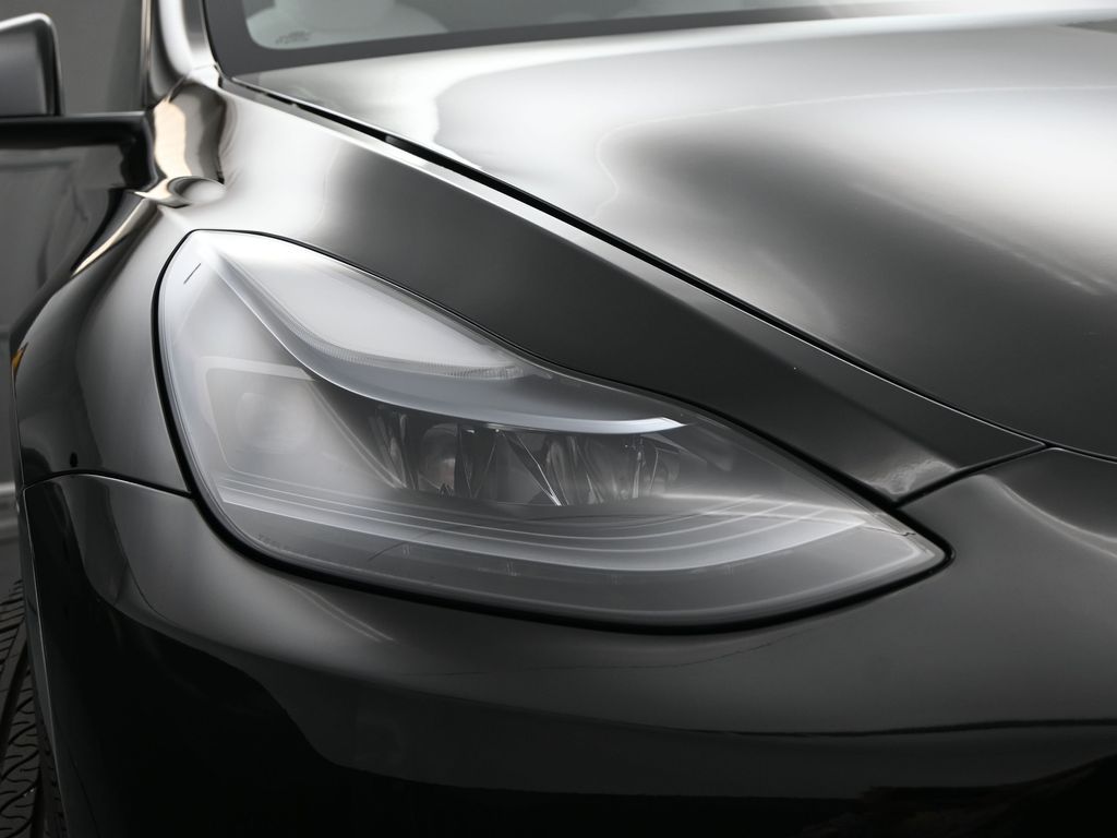 2025 Tesla Model Y Long Range Dual Motor All-Wheel Drive