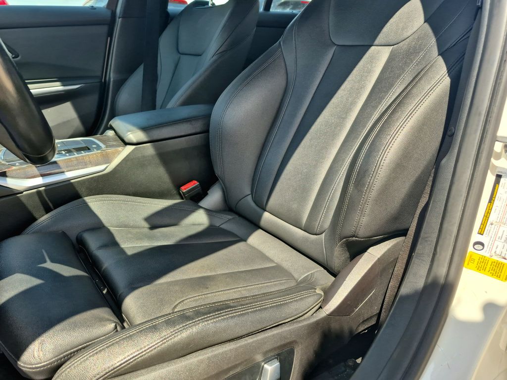 2019 BMW 3 Series 330i White at Cook Ford