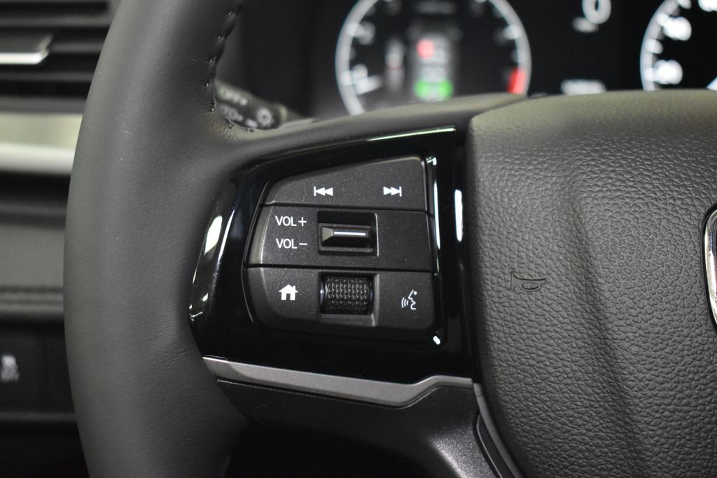2025 Honda Odyssey EX-L 16