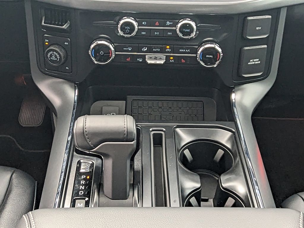 2025 Ford F-150 Black Widow