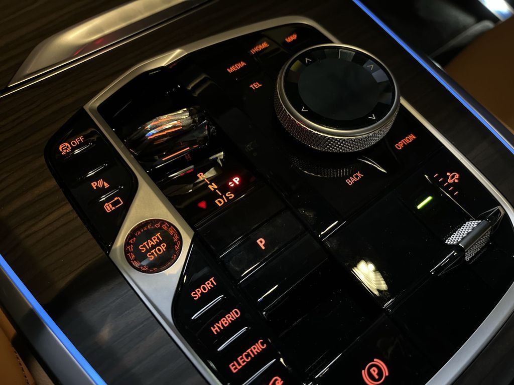 Thumbnail: 2026 BMW X5 - 20