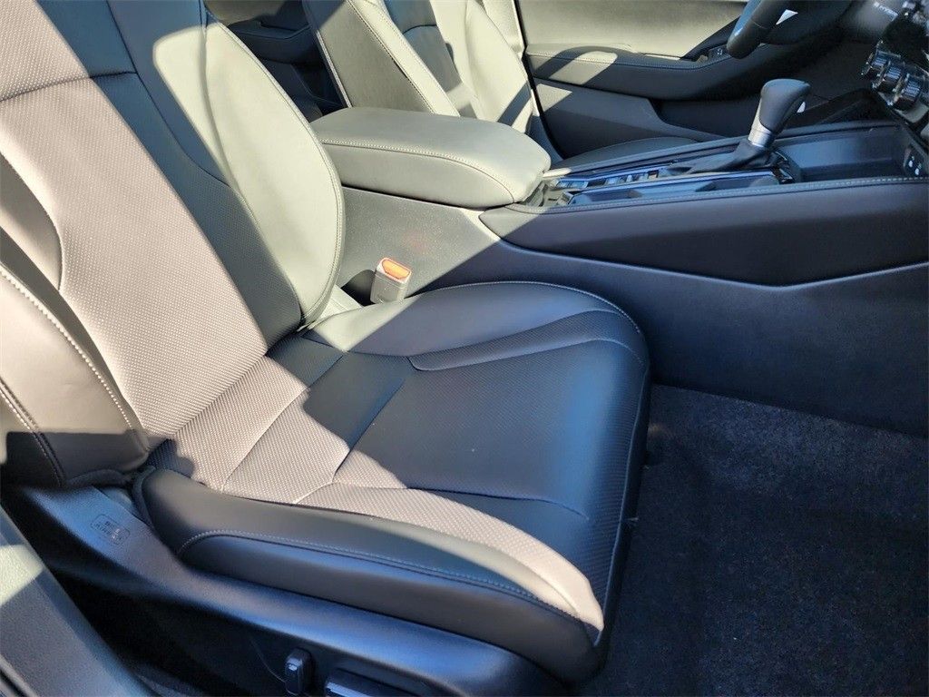 Used 2025 Gray Honda Touring image 21