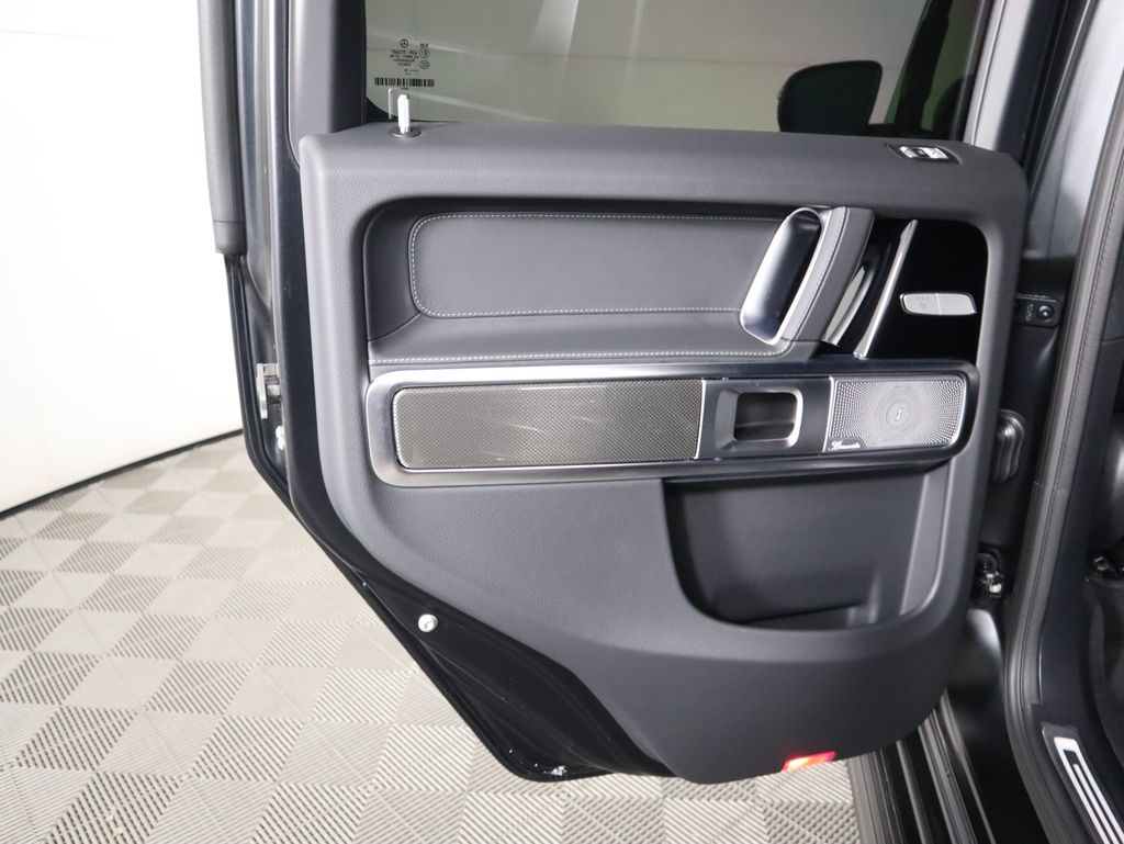 Thumbnail: 2025 Mercedes-Benz G-Class - 28